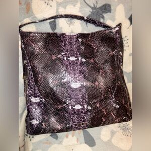 Nine West Purple Snakeskin Shoulder Bag Great Condition
